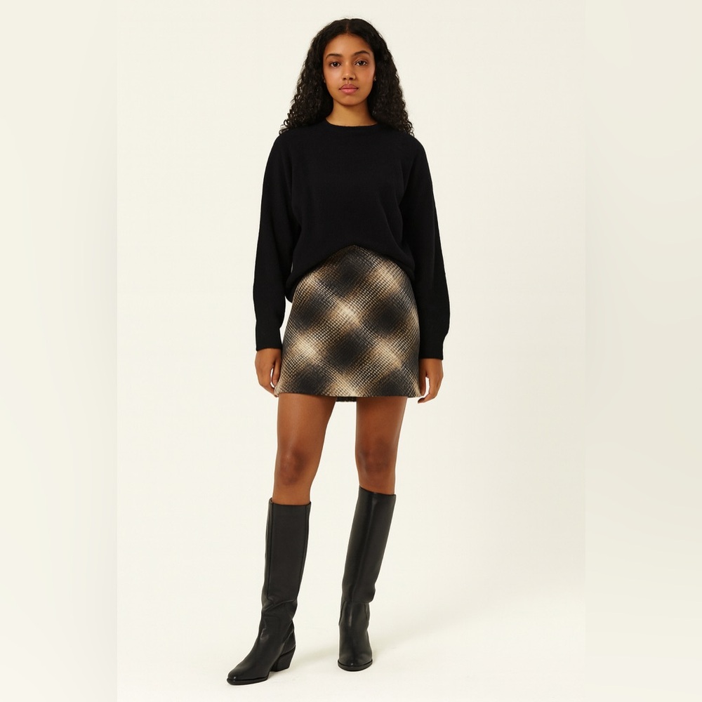 BCBGMaxAzria Black and Cream Plaid A-Line Skirt